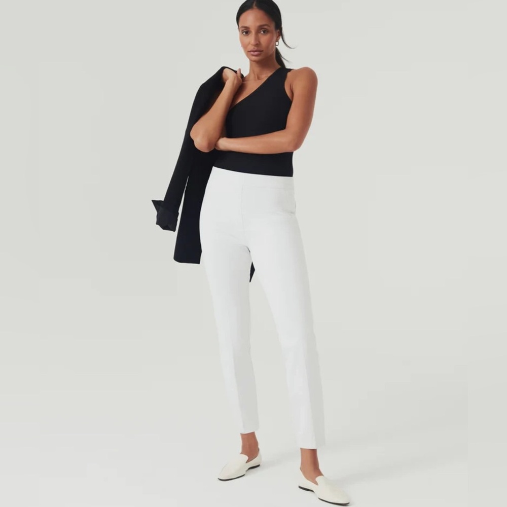 Spanx White On-The-Go Ankle Slim Straight Pants Classic Preppy Minimal Sz Medium